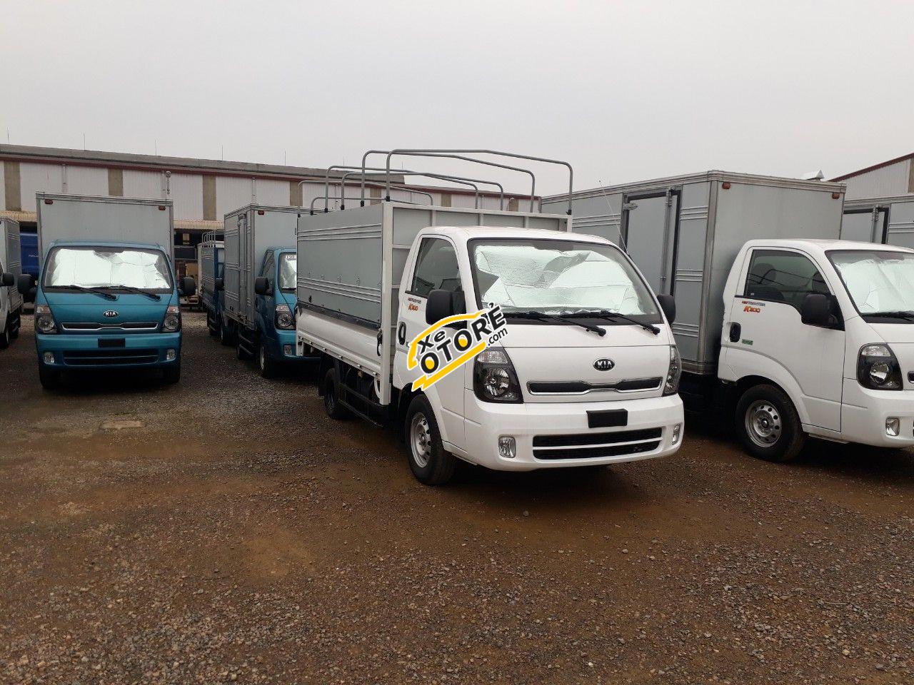 Giá xe tải Thaco Ollin 350. E4 tải trọng 2.15/3.49 tấn Trường Hải ở Hà Nội