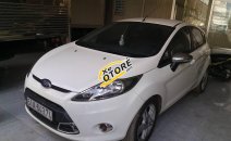 Cần bán Ford Fiesta đời 2013, màu trắng, nhập khẩu nguyên chiếc Cần bán Ford Fiesta đời 2013, màu trắng, nhập khẩu nguyên chiếc