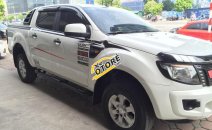 Bán Ford Ranger XLS 4x2 AT đời 2015, màu trắng, nhập khẩu nguyên chiếc Bán Ford Ranger XLS 4x2 AT đời 2015, màu trắng, nhập khẩu nguyên chiếc