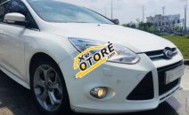 Bán xe Ford Focus 2.0L 2015, màu trắng Bán xe Ford Focus 2.0L 2015, màu trắng