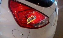 Giao ngay Ford Fiesta 1.0 Ecoboot đời 2017, đủ màu, giao luôn, gọi ngay 0945103989 nhận giá tốt nhất Giao ngay Ford Fiesta 1.0 Ecoboot đời 2017, đủ màu, giao luôn, gọi ngay 0945103989 nhận giá tốt nhất