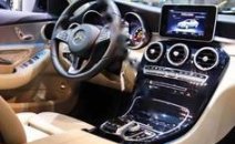 Bán ô tô Mercedes C200 đời 2017, màu trắng Bán ô tô Mercedes C200 đời 2017, màu trắng