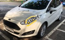 Bán ô tô Ford Fiesta Titanium đời 2015, màu trắng chính chủ Bán ô tô Ford Fiesta Titanium đời 2015, màu trắng chính chủ