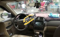 Cần bán xe Ford Laser 1.8AT ĐK 12/2004 Cần bán xe Ford Laser 1.8AT ĐK 12/2004