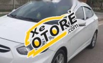 Tôi cần bán xe Hyundai Accent số tự động, xe nhập, mua mới vào tháng 12/2012 Tôi cần bán xe Hyundai Accent số tự động, xe nhập, mua mới vào tháng 12/2012