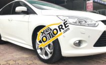 Bán xe Ford Focus 2.0 AT sản xuất năm 2014, màu trắng Bán xe Ford Focus 2.0 AT sản xuất năm 2014, màu trắng