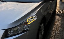 Bán ô tô Chevrolet Cruze LS đời 2014, màu bạc như mới, giá chỉ 369 triệu Bán ô tô Chevrolet Cruze LS đời 2014, màu bạc như mới, giá chỉ 369 triệu