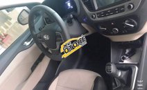 Bán xe Hyundai Accent 2019, màu trắng, 425tr Bán xe Hyundai Accent 2019, màu trắng, 425tr
