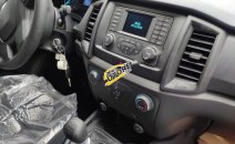 Cần bán xe Ford Ranger XL năm sản xuất 2019, màu đen, nhập khẩu nguyên chiếc Cần bán xe Ford Ranger XL năm sản xuất 2019, màu đen, nhập khẩu nguyên chiếc