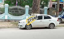 Cần bán xe Chevrolet Aveo 1.5AT đời 2018, màu trắng Cần bán xe Chevrolet Aveo 1.5AT đời 2018, màu trắng