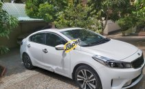 Kia Cerato 2018 - Cần bán lại xe Kia Cerato năm 2018, màu trắng, xe gia đình