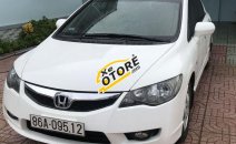 Cần bán xe Honda Civic 1.8 AT 2011, màu trắng Cần bán xe Honda Civic 1.8 AT 2011, màu trắng