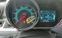Cần bán Chevrolet Spark 1.2 LT 2017, màu trắng Cần bán Chevrolet Spark 1.2 LT 2017, màu trắng