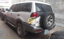 Cần bán lại Nissan Terrano 4WD sản xuất 2001, màu trắng, nhập khẩu Cần bán lại Nissan Terrano 4WD sản xuất 2001, màu trắng, nhập khẩu