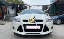 Bán Ford Focus Titanium đời 2015, màu trắng, giá cạnh tranh Bán Ford Focus Titanium đời 2015, màu trắng, giá cạnh tranh