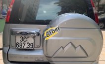 Cần bán lại xe Ford Everest AT sản xuất năm 2011, màu bạc chính chủ Cần bán lại xe Ford Everest AT sản xuất năm 2011, màu bạc chính chủ