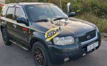 Xe Ford Escape XLT sản xuất năm 2003, màu xanh lam Xe Ford Escape XLT sản xuất năm 2003, màu xanh lam