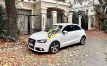 Bán ô tô Audi A1 năm 2010, màu trắng, nhập khẩu chính chủ Bán ô tô Audi A1 năm 2010, màu trắng, nhập khẩu chính chủ