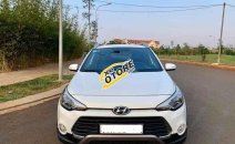Hyundai i20 Active 2017 - Cần bán Hyundai i20 Active năm sản xuất 2017, màu trắng