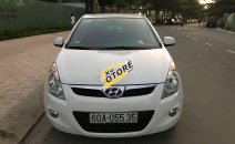 Cần bán xe Hyundai i20 đời 2012, màu trắng, nhập khẩu Cần bán xe Hyundai i20 đời 2012, màu trắng, nhập khẩu