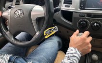 Cần bán xe Toyota Hilux năm sản xuất 2013, màu đen, 385tr Cần bán xe Toyota Hilux năm sản xuất 2013, màu đen, 385tr
