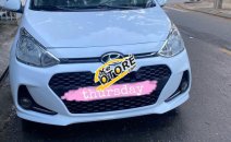 Cần bán xe Hyundai Grand i10 đời 2015, màu trắng, nhập khẩu Cần bán xe Hyundai Grand i10 đời 2015, màu trắng, nhập khẩu