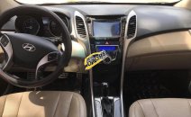 Bán xe Hyundai i30 1.6 AT đời 2013, màu bạc, nhập khẩu nguyên chiếc số tự động Bán xe Hyundai i30 1.6 AT đời 2013, màu bạc, nhập khẩu nguyên chiếc số tự động