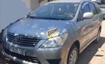 Cần bán gấp Toyota Innova 2.0EMT năm sản xuất 2013, màu bạc xe gia đình Cần bán gấp Toyota Innova 2.0EMT năm sản xuất 2013, màu bạc xe gia đình