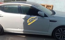 Bán Kia Optima 2.0 AT sản xuất 2016, màu trắng, nhập khẩu Bán Kia Optima 2.0 AT sản xuất 2016, màu trắng, nhập khẩu