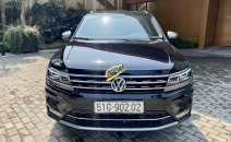 Bán Volkswagen Tiguan đời 2018, màu đen, xe mới đi Bán Volkswagen Tiguan đời 2018, màu đen, xe mới đi