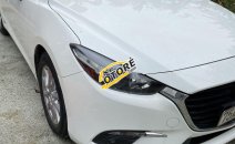 Bán Mazda 3 đời 2017, màu trắng, nhập khẩu nguyên chiếc Bán Mazda 3 đời 2017, màu trắng, nhập khẩu nguyên chiếc