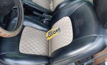 Cần bán xe Mazda 323 năm sản xuất 1996, màu trắng, giá 38tr Cần bán xe Mazda 323 năm sản xuất 1996, màu trắng, giá 38tr