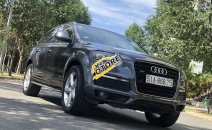 Bán xe Audi Q7 sản xuất năm 2009, màu đen, nhập khẩu nguyên chiếc, giá tốt Bán xe Audi Q7 sản xuất năm 2009, màu đen, nhập khẩu nguyên chiếc, giá tốt