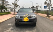 Bán Toyota Fortuner năm sản xuất 2010, màu xám, số sàn, máy Diesel Bán Toyota Fortuner năm sản xuất 2010, màu xám, số sàn, máy Diesel