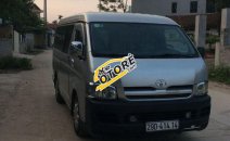 Bán Toyota Hiace đời 2005, màu bạc, nhập khẩu còn mới, giá 205tr Bán Toyota Hiace đời 2005, màu bạc, nhập khẩu còn mới, giá 205tr