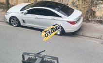 Bán Hyundai Sonata năm 2011, màu trắng, nhập khẩu Bán Hyundai Sonata năm 2011, màu trắng, nhập khẩu
