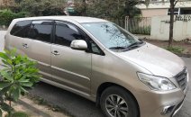 Cần bán Toyota Innova E 2015, màu vàng 386tr Cần bán Toyota Innova E 2015, màu vàng 386tr