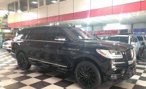 Bán Lincoln Navigator Reserve matte black V6 3.5l 2021 Bán Lincoln Navigator Reserve matte black V6 3.5l 2021