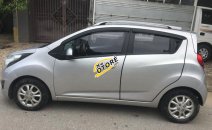 Cần bán xe Chevrolet Spark LT 1.0 MT 2016, màu bạc còn mới Cần bán xe Chevrolet Spark LT 1.0 MT 2016, màu bạc còn mới