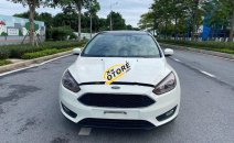 Cần bán gấp Ford Focus 2017, màu trắng Cần bán gấp Ford Focus 2017, màu trắng