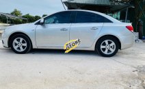 Chevrolet Cruze   LS 2011 - Cần bán xe Chevrolet Cruze LS đời 2011, màu bạc số sàn