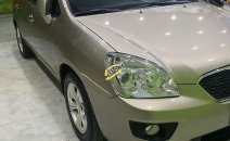 Chính chủ cần bán Kia Carens sản xuất 2016 còn mới giá tốt 329tr