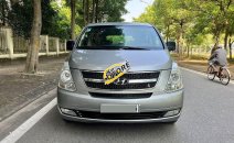 2.5 MT máy dầu Diesel 9 chỗ 2.5 MT máy dầu Diesel 9 chỗ