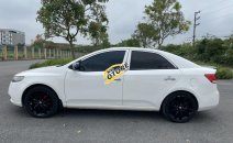 Kia Forte 2013 - Bán xe  năm sản xuất 2013, màu trắng một chủ giá cạnh tranh