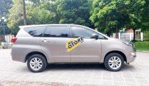 Xe Toyota Innova 2.0E sản xuất năm 2018, màu xám Xe Toyota Innova 2.0E sản xuất năm 2018, màu xám