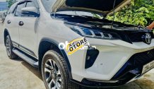 Bán xe Toyota Fortuner 2.4 Legender đời 2020, màu trắng chính chủ Bán xe Toyota Fortuner 2.4 Legender đời 2020, màu trắng chính chủ
